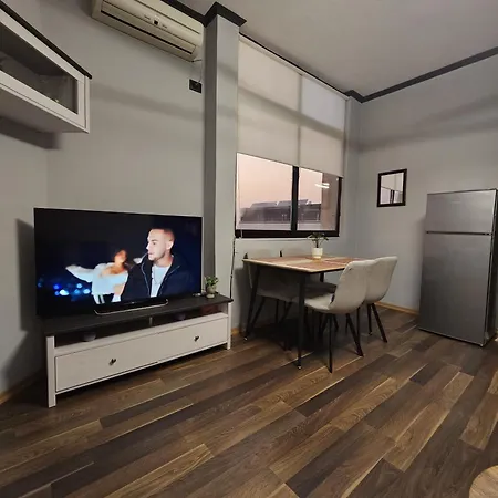 Daily 3 Apartment