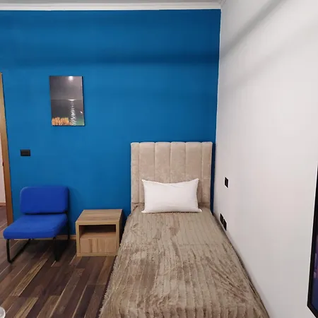 Daily 3 Apartment *
