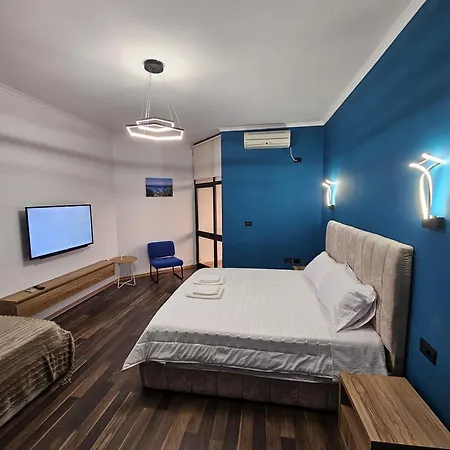 Apartment Daily 3 Tirana