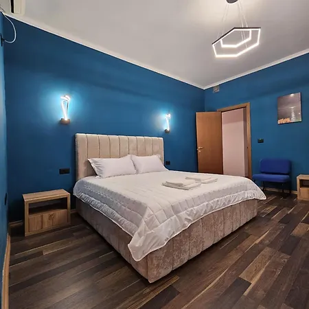 Daily 3 Apartment *