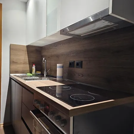 Daily 3 טיראנה