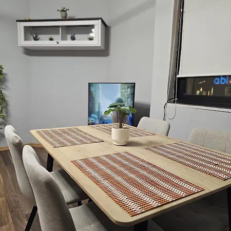 Apartment Daily 3 *